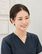 費用や講座内容を比較検討した卒業生の声